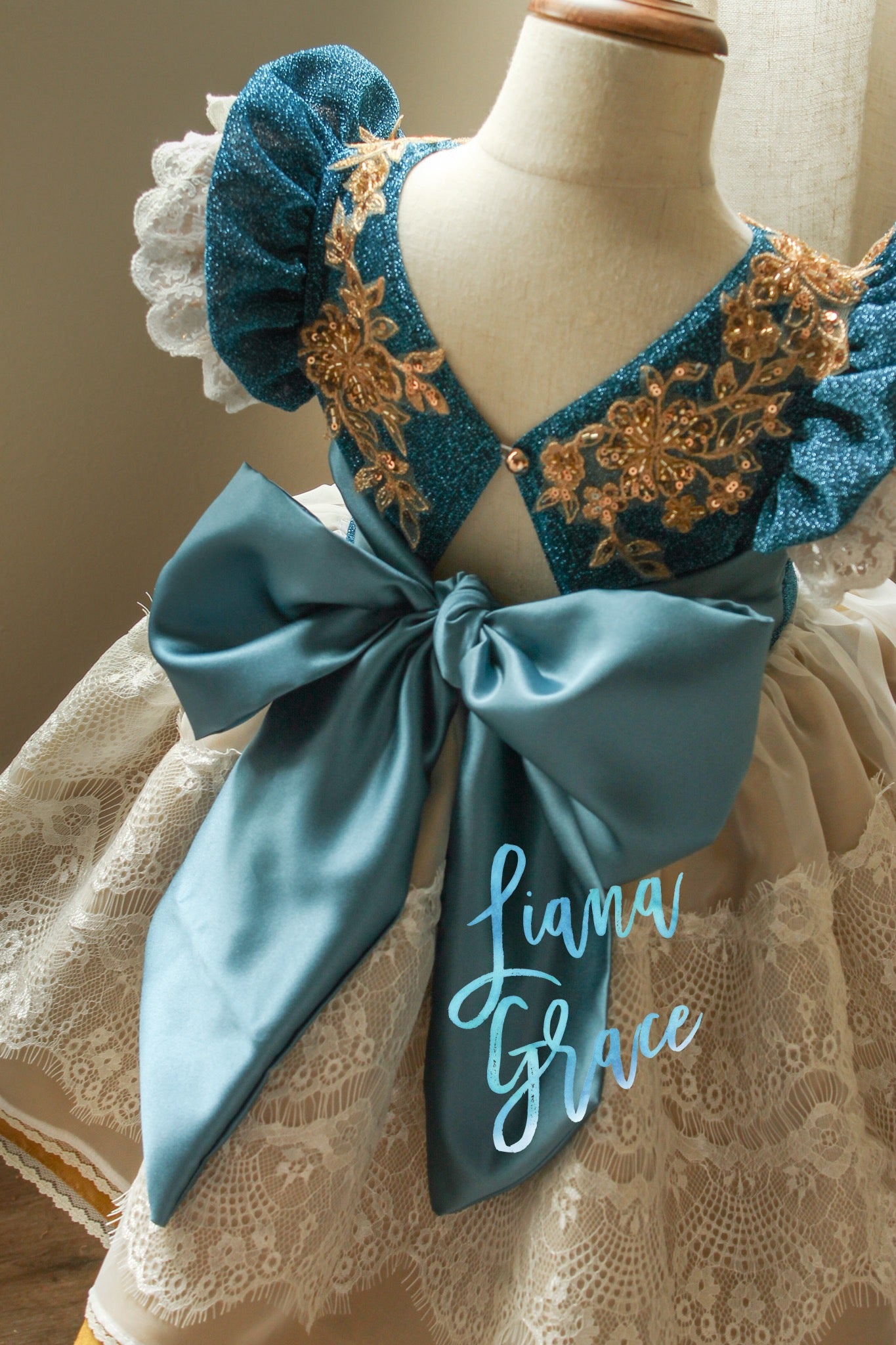 Seraphine Showcase | Size 5