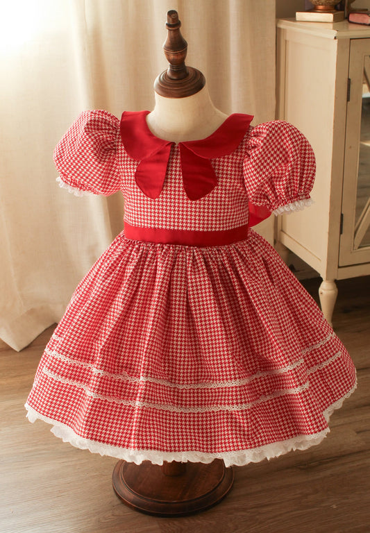 Peppermint Pixie Showcase listing for Debbie