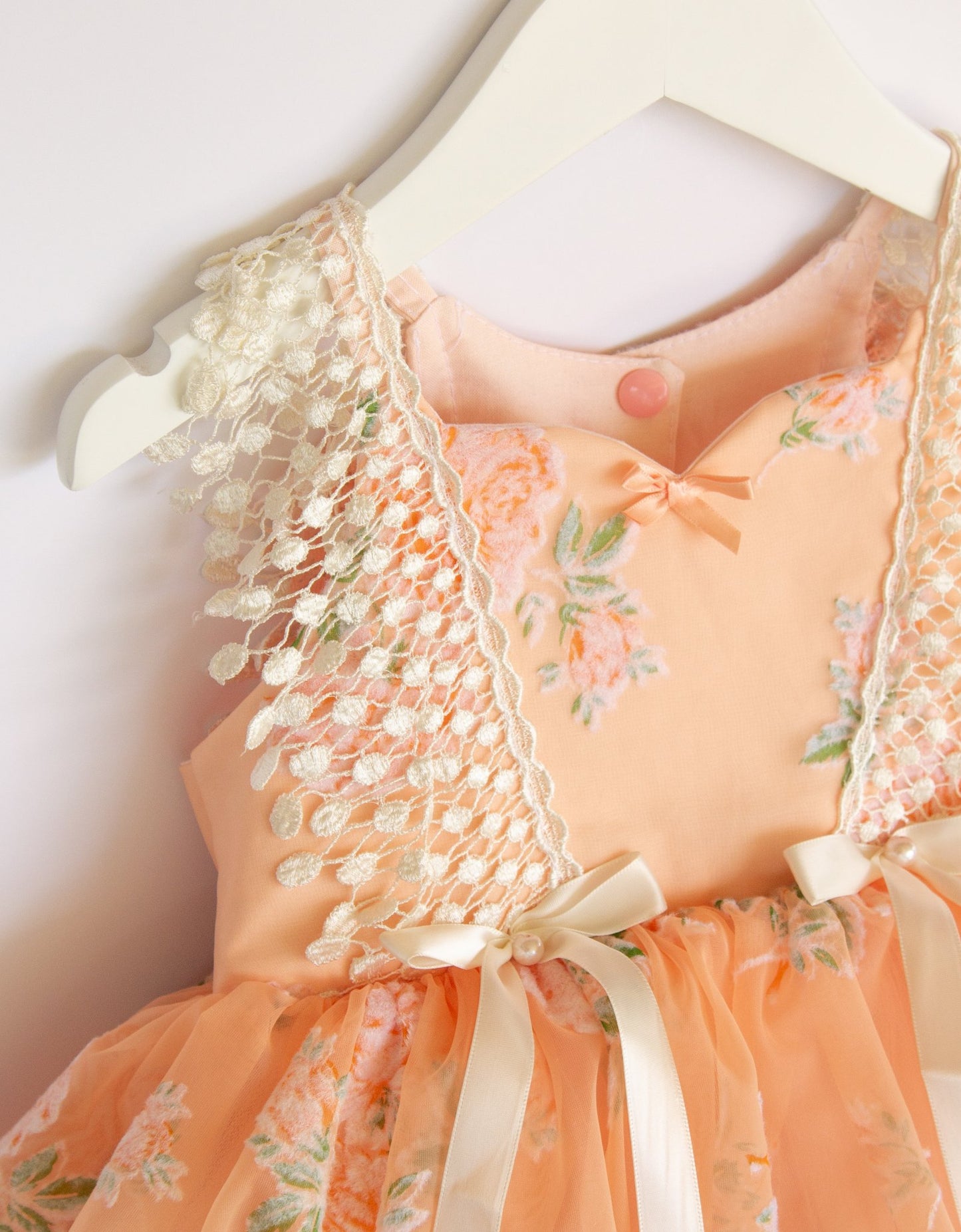 Apricot roses | Vintage Summer custom