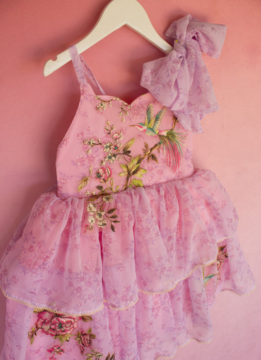 Hummingbird Lane | Size 8