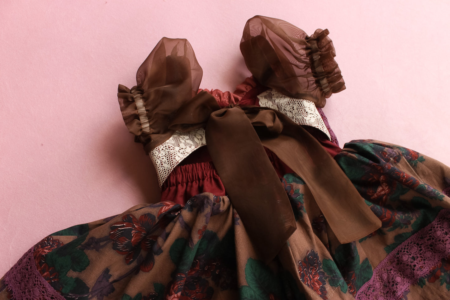 Moody Merlot | Size 4