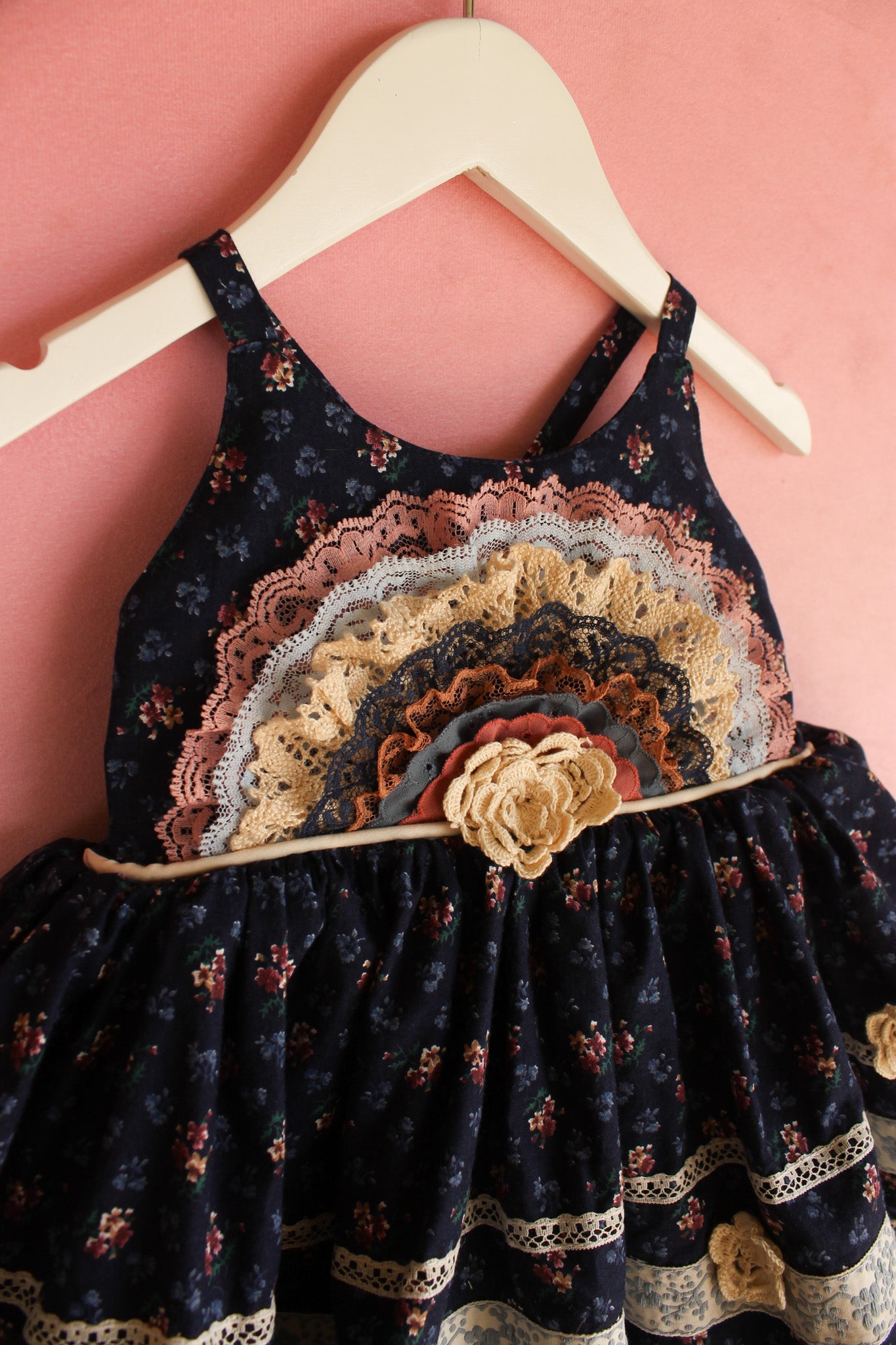 Dark Rainbow | Size 2