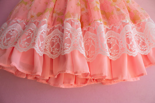 Sunshine and Daisies | Size 8