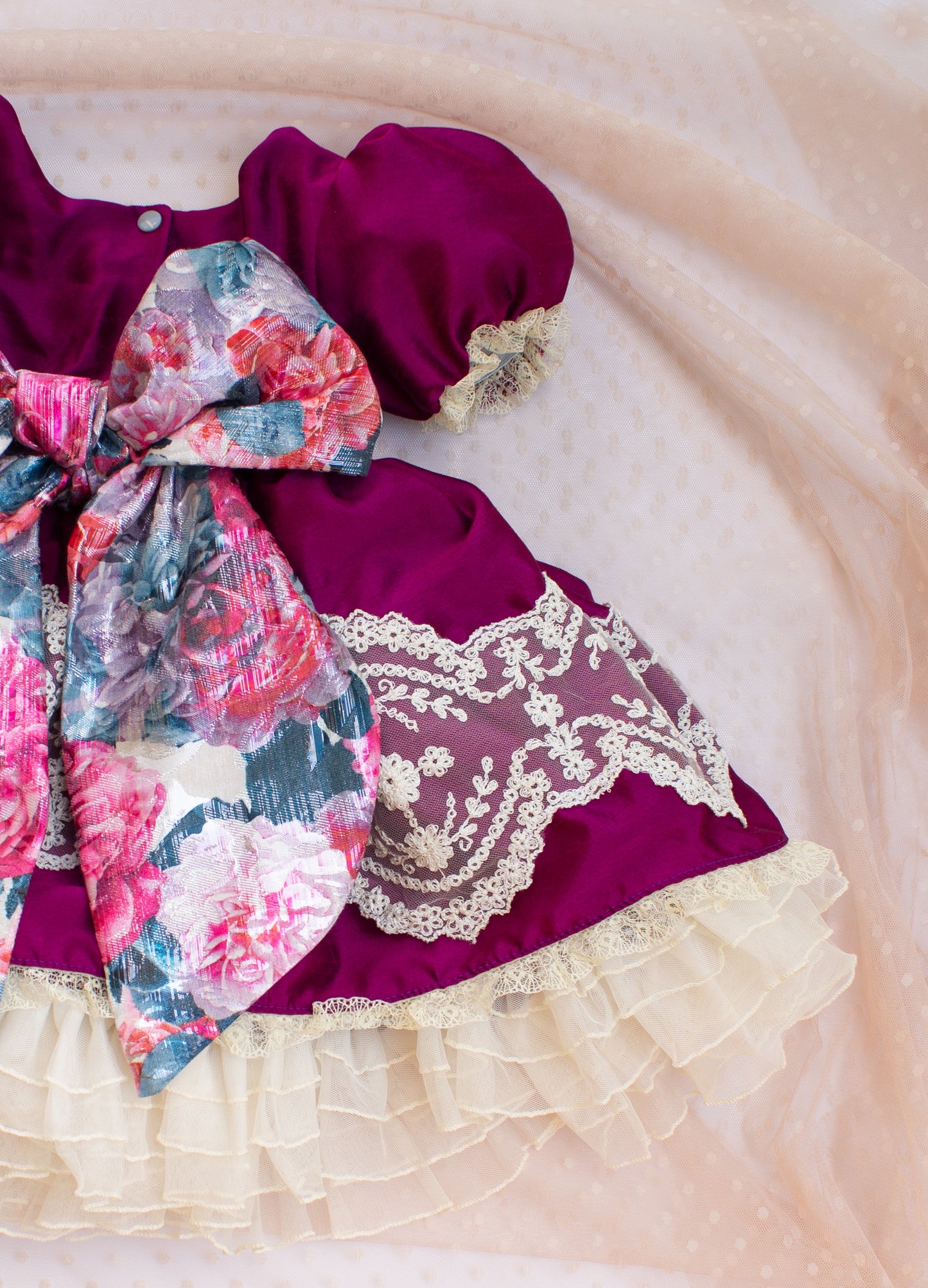 Perfectly Plum | Showcase listing for Tina W.