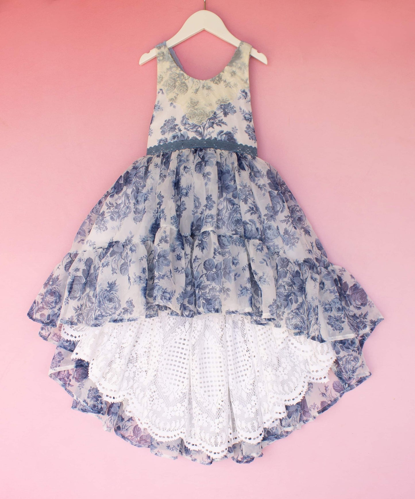 Chinoiserie | Showcase listing for Leonie NG