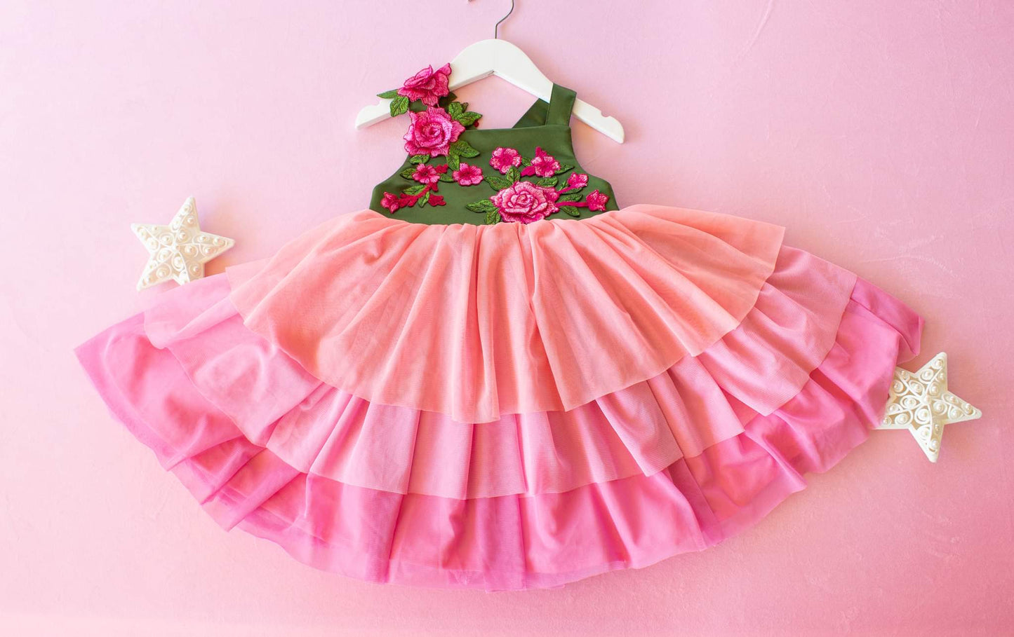 Garden Waltz | Showcase listing for Tina W.