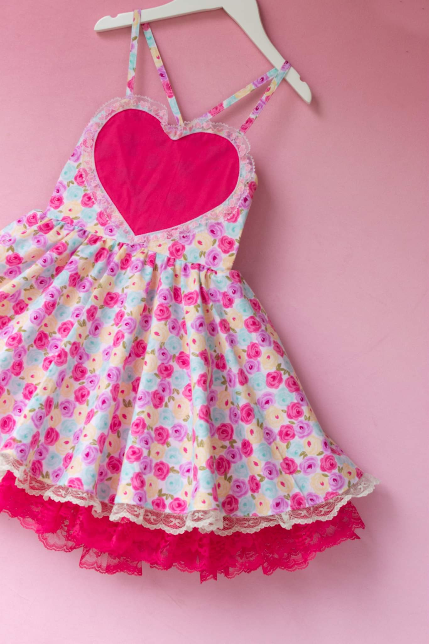 Candy roses | Showcase listing for Tiffany F.