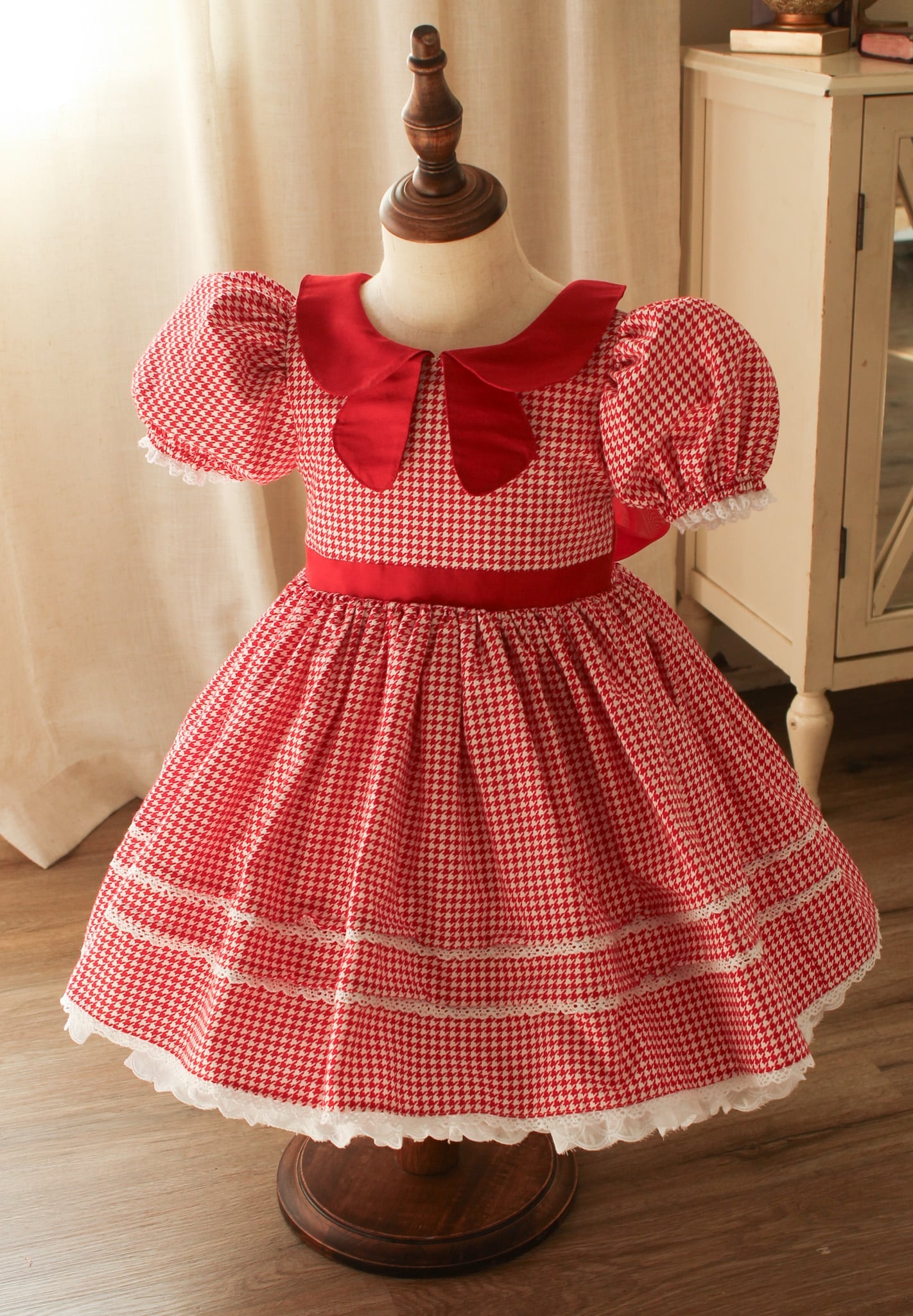 Peppermint Pixie Showcase listing for Debbie