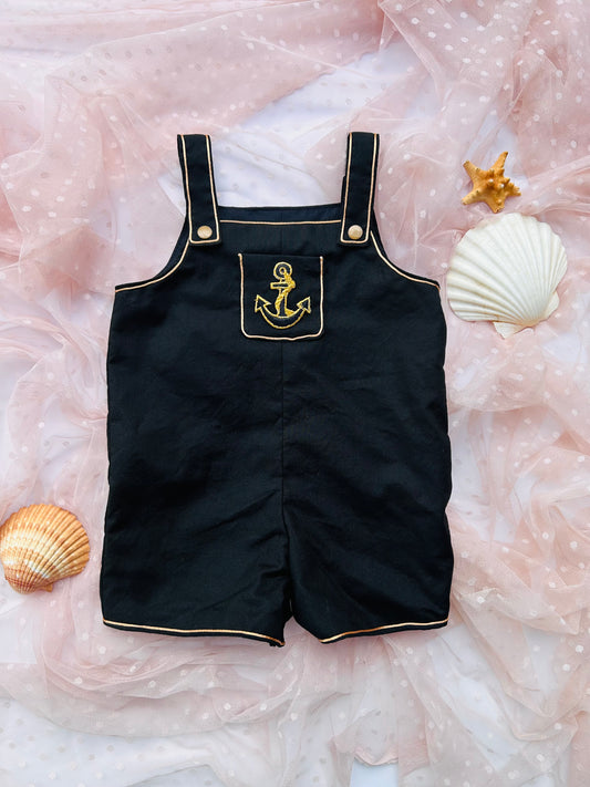 Captains suit Jon Jon