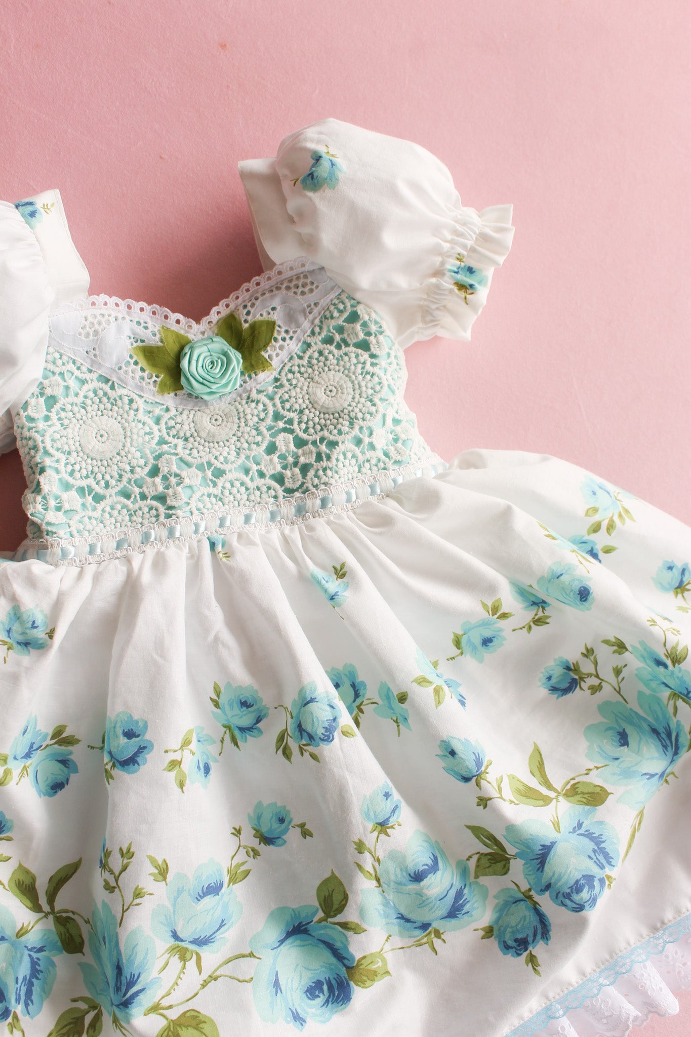 Tiffany  Roses | Size 5