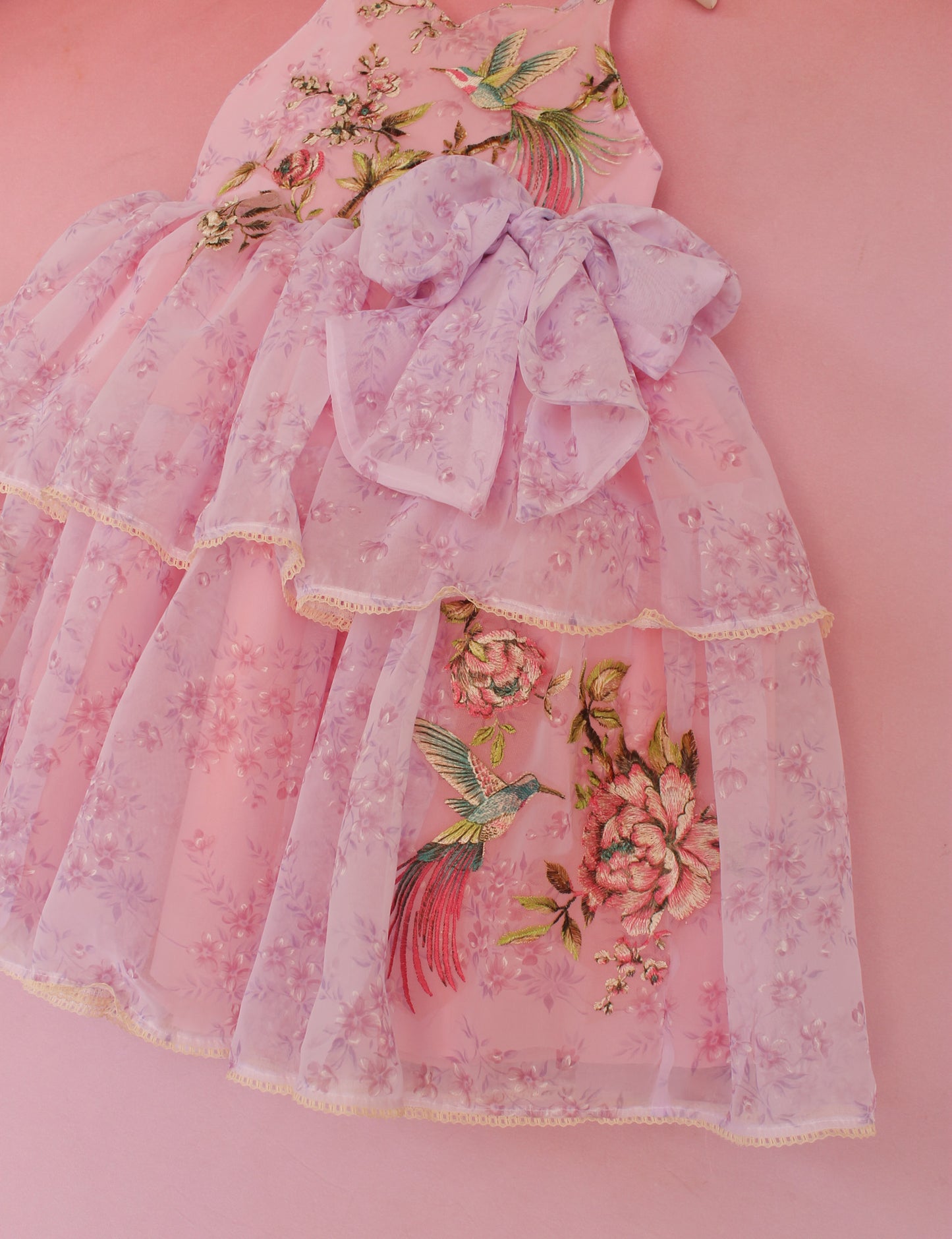 Hummingbird Lane | Size 8