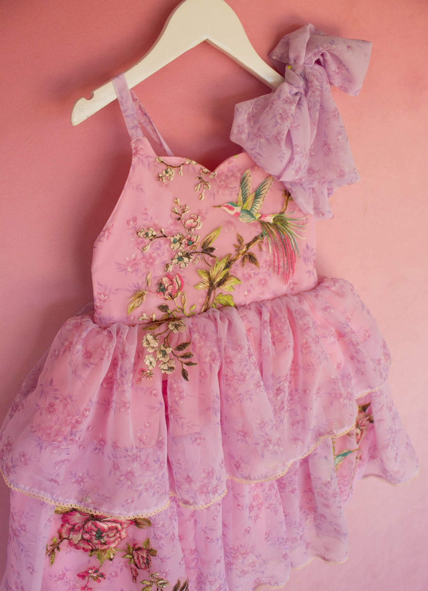 Hummingbird Lane | Size 8