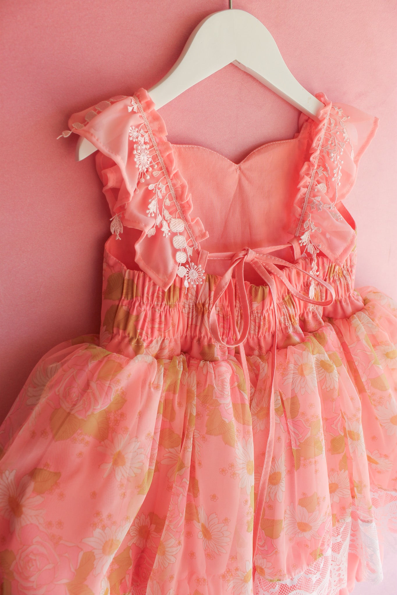 Sunshine and Daisies | Size 8