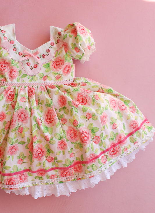 Vibrant Roses | size 6
