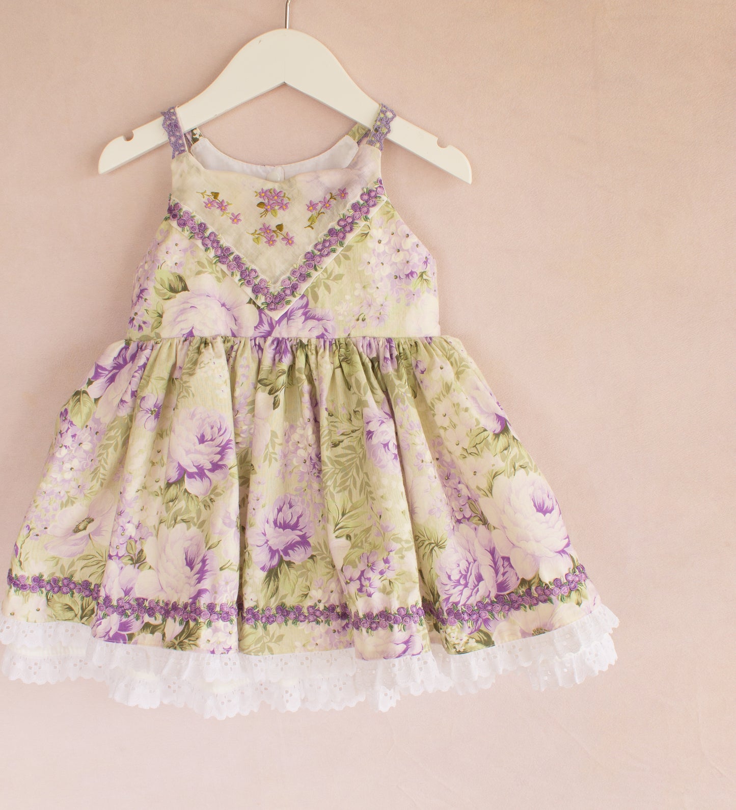 Violeta | Garden party custom