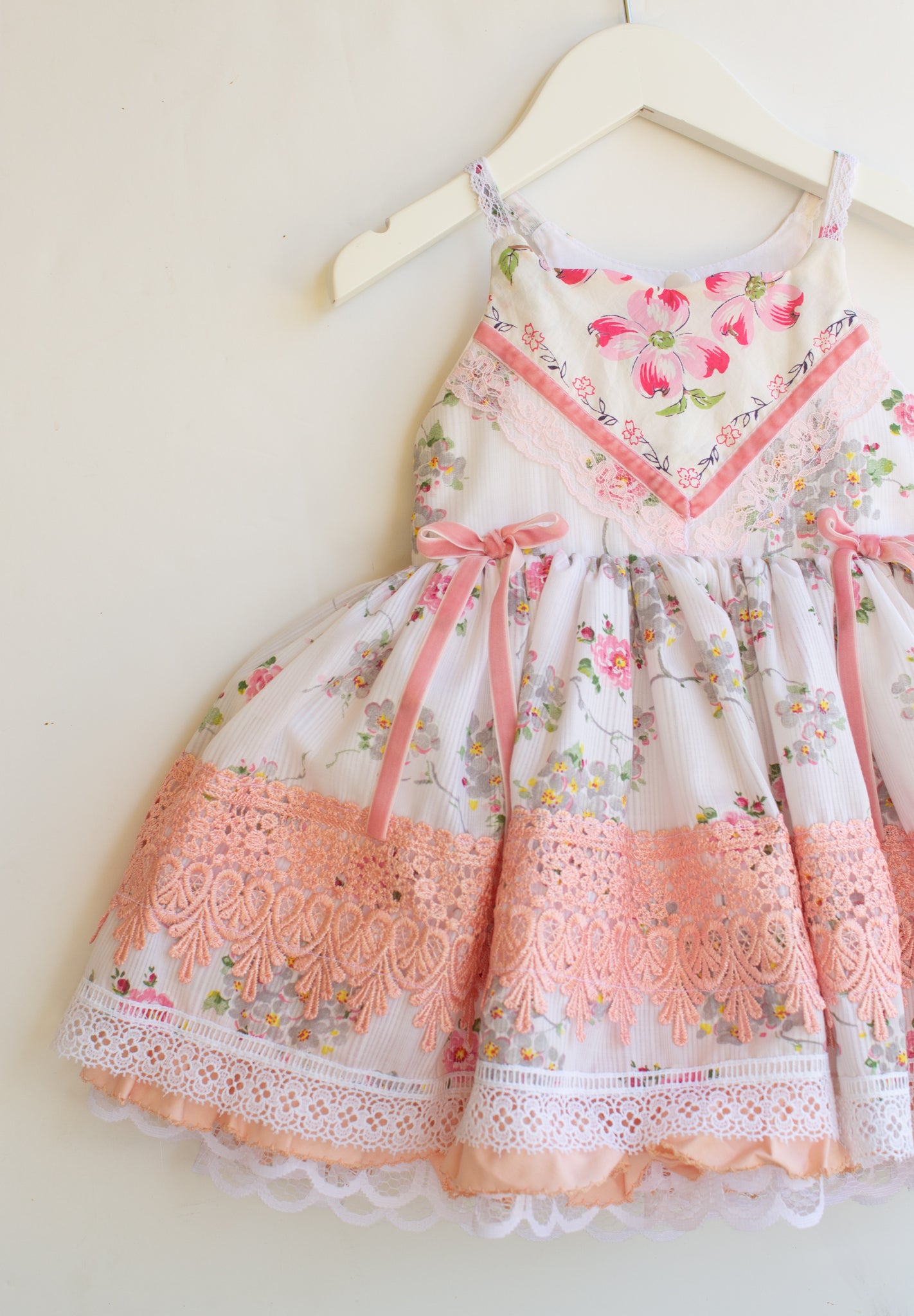 Almond blossom | Garden party custom