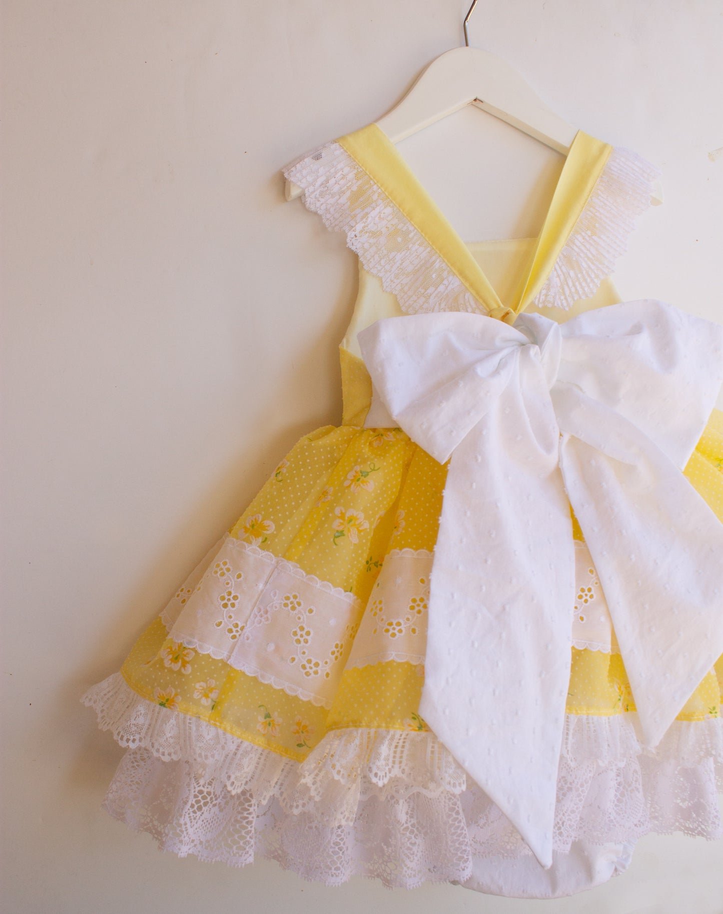 Sunshine| Showcase listing for Shalini M.