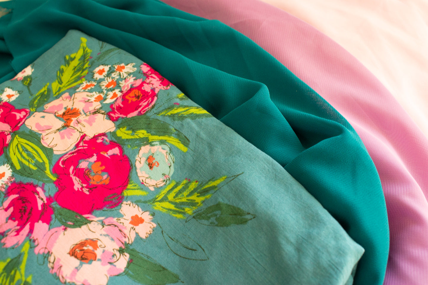 Teal Paradise Hi-low