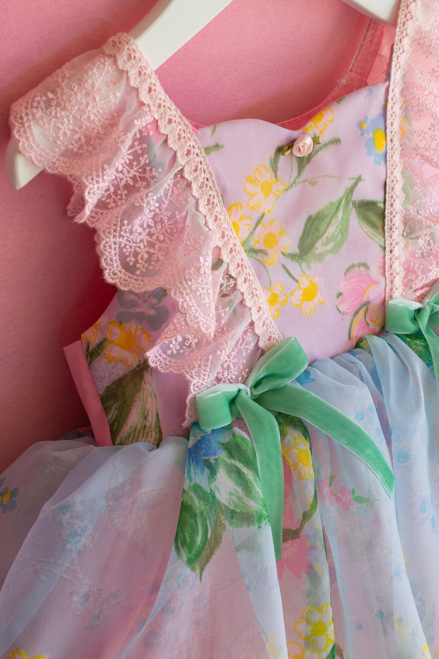 Posie in pink  | Hearts and Roses Sample size 4