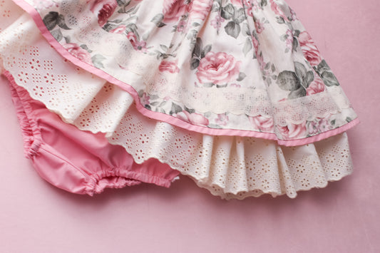 Vintage Rose |  Showcase listing for Shalini M.